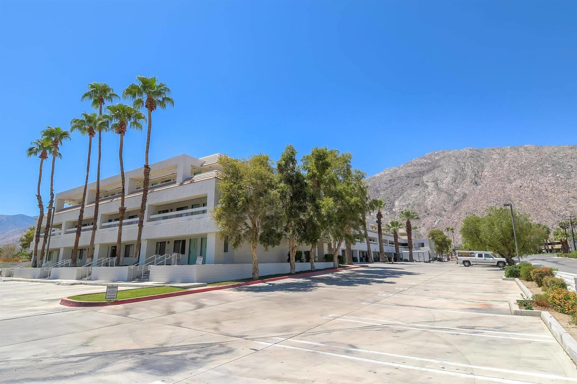 Motel 6-Palm Springs, Ca - Downtown Extérieur photo